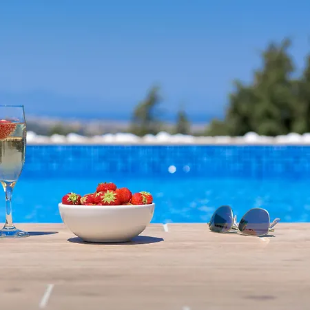 Villa Aegean Blue Koskinou (Rhodes)